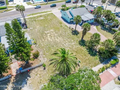 118 N Atlantic Avenue, Cocoa Beach, Fl 32931, FL
