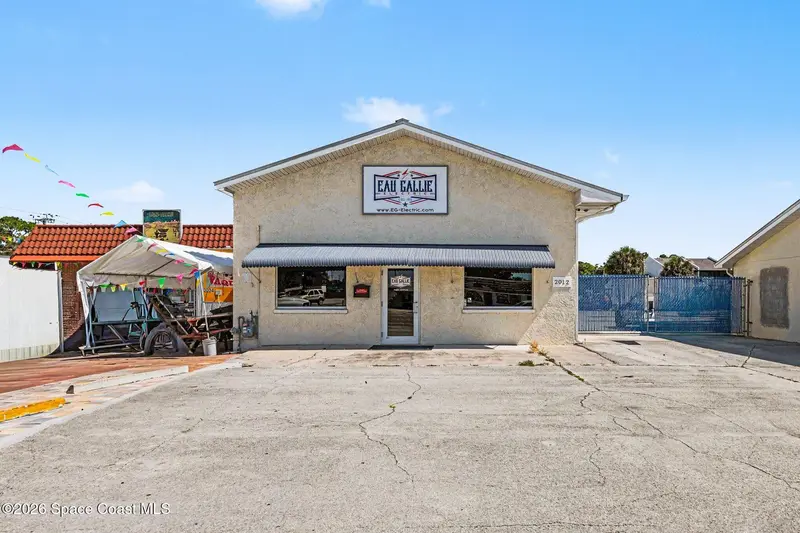 2012 Aurora Road, Melbourne, Fl 32935, FL