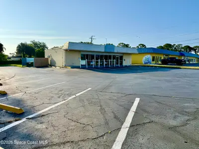 2110 N Courtenay Parkway, Merritt Island, Fl 32953, FL