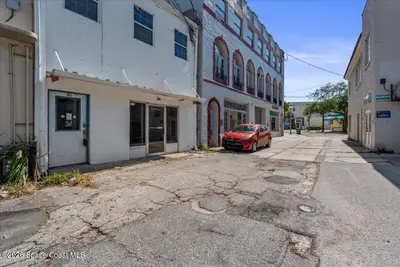 905 E New Haven Avenue 102, Melbourne, Fl 32901, FL
