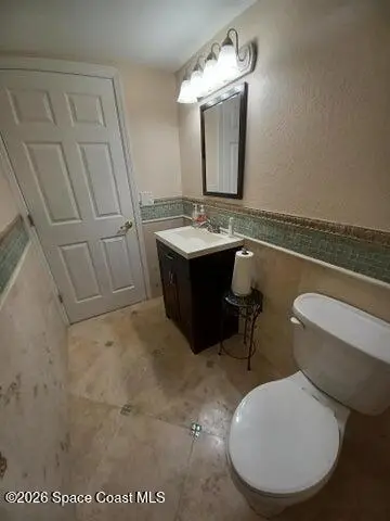 601 E Strawbridge Avenue 102, Melbourne, Fl 32901, FL