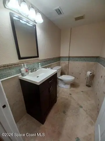 601 E Strawbridge Avenue 102, Melbourne, Fl 32901, FL