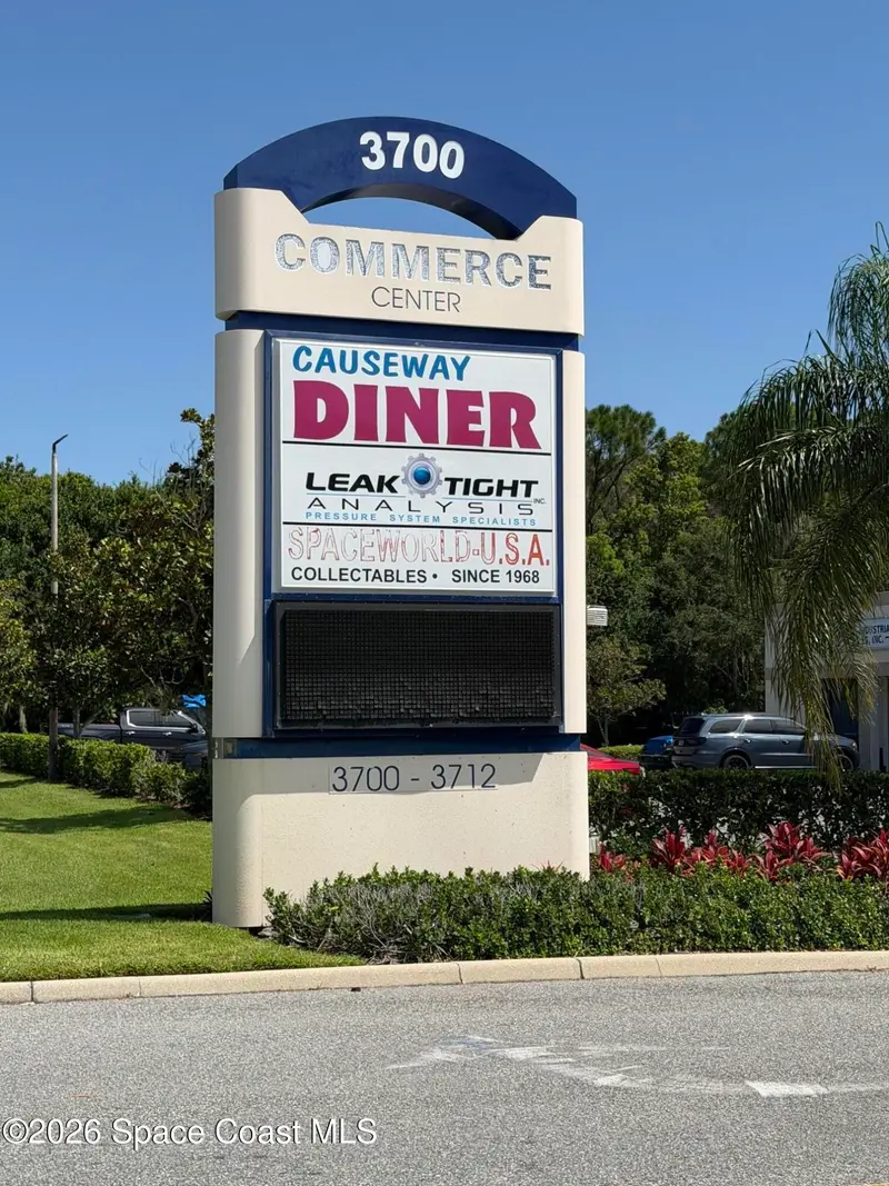 3702 N Courtenay Parkway 102, Merritt Island, Fl 32953, FL