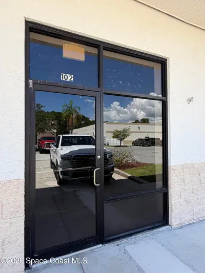 3702 N Courtenay Parkway 102, Merritt Island, Fl 32953, FL