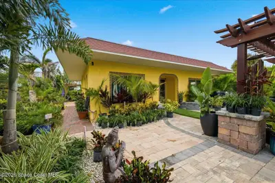 160 S Orlando Avenue, Cocoa Beach, Fl 32931, FL